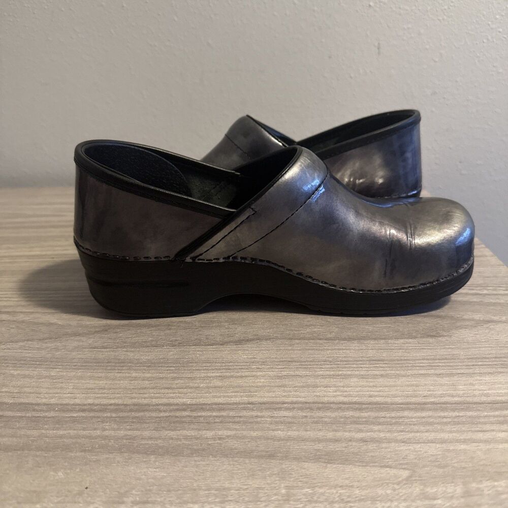 DANSKO Professional Metalic Silver Fade Leather Clogs Sz 9-9.5 EU 40 Shoes - Picture 10 of 12